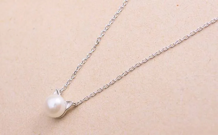 925 Sterling Silver overlay, Imitation Pearl Cat Necklace