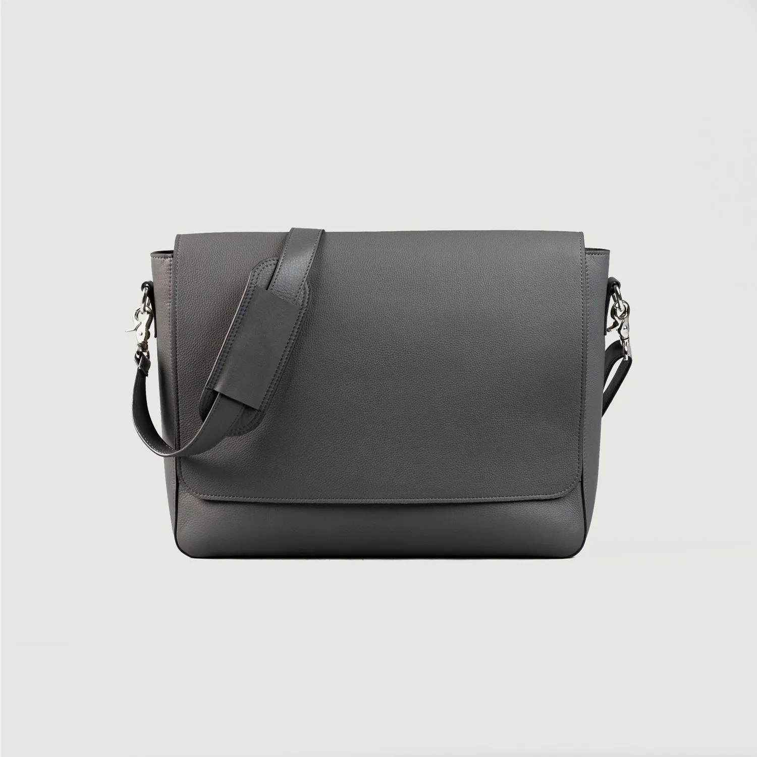 The Carismatico Grey Leather Messenger Bag