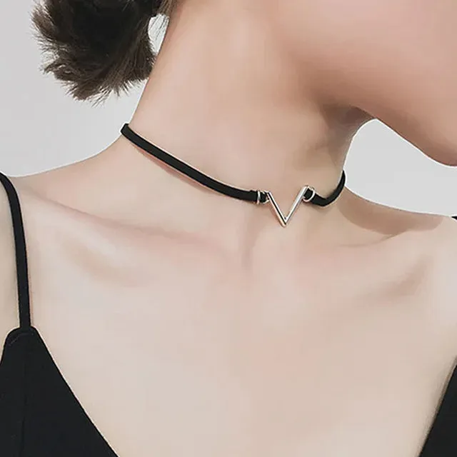 V Chokers For Mujer New Bijoux Jewelry Velvet Gift Hot Collares Leather Women Letter Shape Necklace